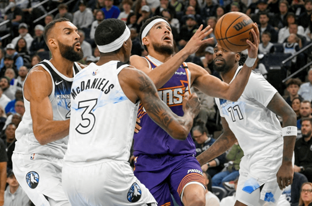 公牛三巨头联手，连续三场30+得分突破，命运悬念冲击季后赛！的简单介绍