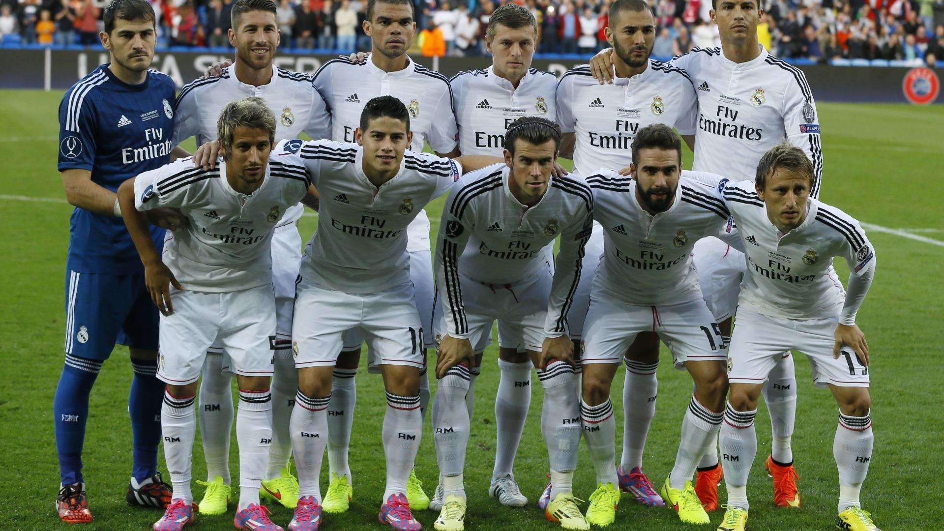 篮网引发争议！费德勒官方宣布夺冠新规比赛高潮迭起